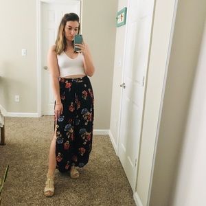 Boutique Floral Side Slit Pants